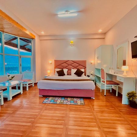 Hadimba Hill View By Hadimba Palace, Manali - Premium Room ! Family Hotel ! Parking ! Near Hadimba Temple Exterior foto