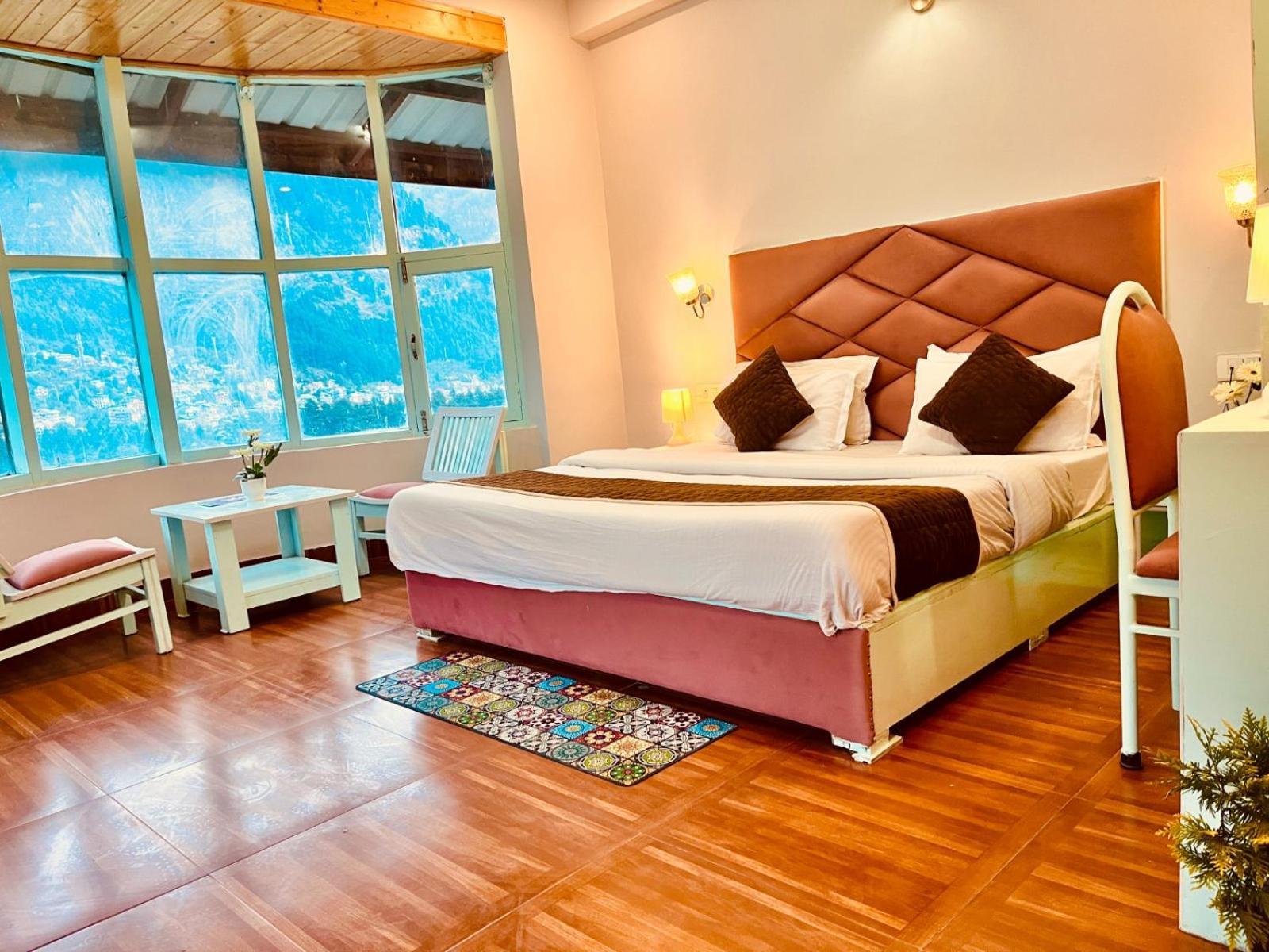Hadimba Hill View By Hadimba Palace, Manali - Premium Room ! Family Hotel ! Parking ! Near Hadimba Temple Exterior foto