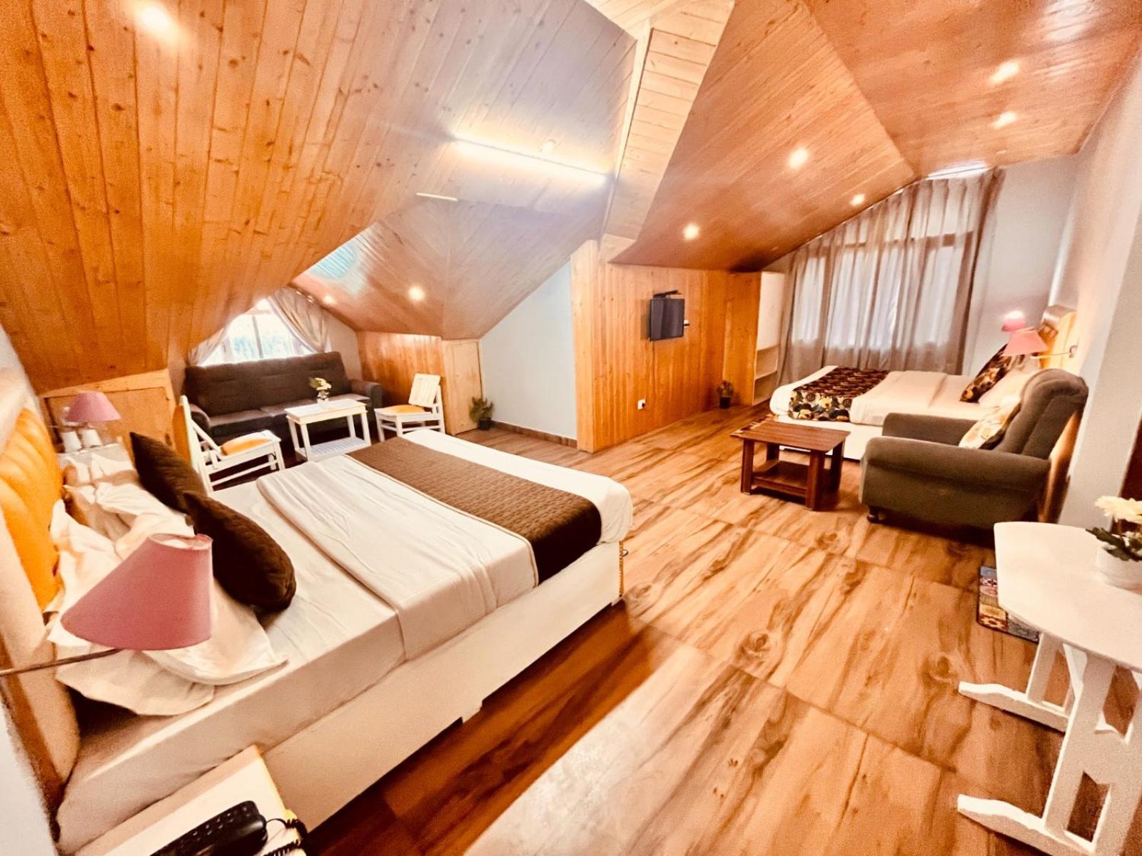 Hadimba Hill View By Hadimba Palace, Manali - Premium Room ! Family Hotel ! Parking ! Near Hadimba Temple Exterior foto