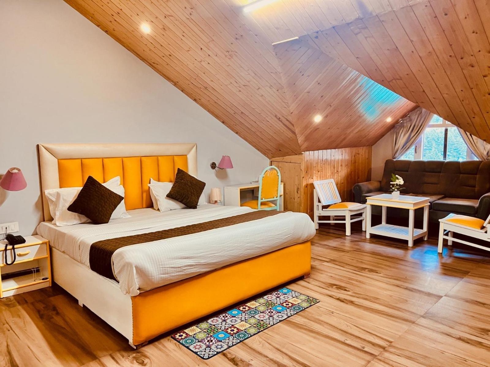 Hadimba Hill View By Hadimba Palace, Manali - Premium Room ! Family Hotel ! Parking ! Near Hadimba Temple Exterior foto